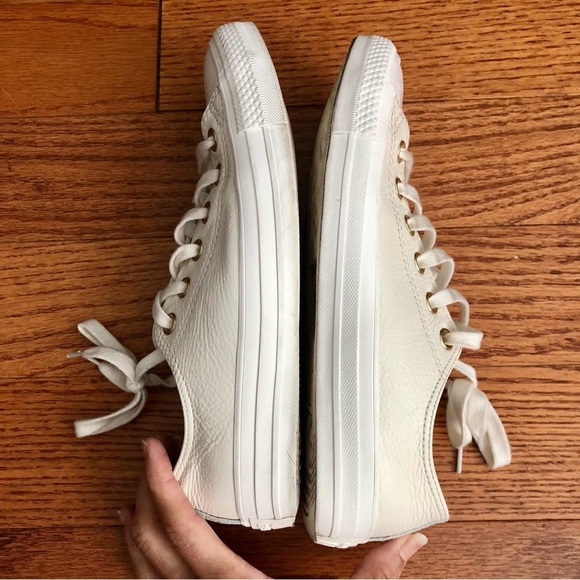 Chuck Taylor All Star Mono Leather Low Top Sneakers Egret Gold Women’s Size 7.5 - Picture 7 of 11